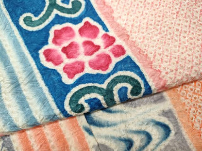 平和屋着物●名門　藤娘きぬたや・総絞り　振袖　吉祥花文　金彩　正絹　逸品　CABI9751ut