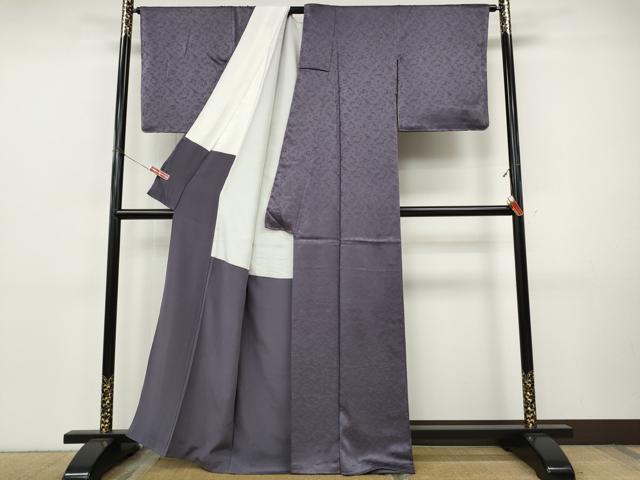 平和屋着物●上質な色無地　舞蝶地紋　滅紫色　正絹　逸品　未使用　CABI9779ut