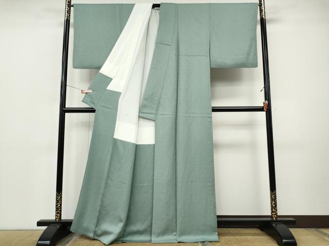 平和屋着物●上質な色無地　舞花地紋　錆青磁色　正絹　逸品　CABI9822ut