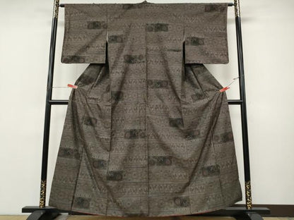 平和屋着物●本場大島紬　9マルキ　横段花鳥文　正絹　逸品　CABI9826ut