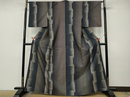 平和屋着物●本場大島紬　9マルキ　吉祥間道　総絣　正絹　逸品　CABI9891ut
