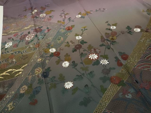 平和屋着物●中国三大刺繍　スワトウ刺繍　総刺繍　訪問着　切嵌宝尽くし花文　暈し染め　金糸　正絹　逸品　CABI9893ut