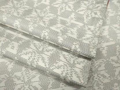 平和屋着物●本場大島紬　白大島　吉祥花文　正絹　逸品　CABI9896ut
