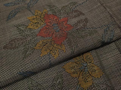平和屋着物●本場大島紬　9マルキ　枝花文　正絹　逸品　CABI9898ut