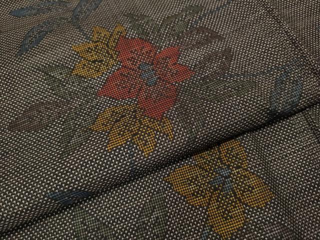 平和屋着物●本場大島紬　9マルキ　枝花文　正絹　逸品　CABI9898ut