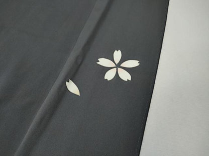 平和屋着物●訪問着　駒刺繍　雪輪舞桜文　暈し染め　金彩　正絹　逸品　CABI9914ut