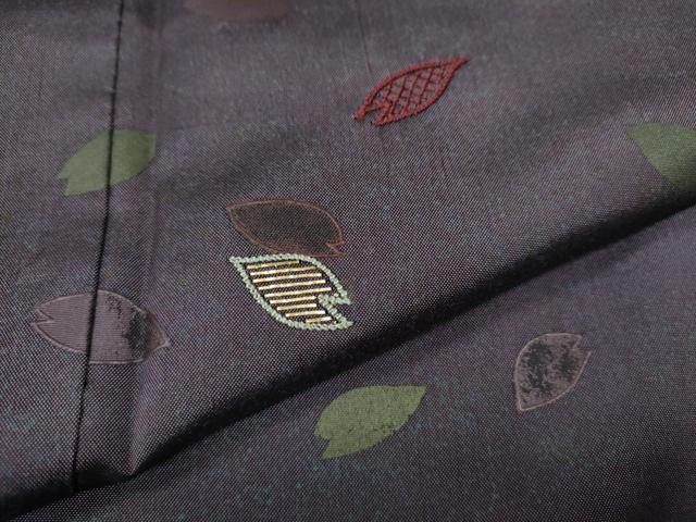 平和屋着物●訪問着　本場染大島紬　竹屋町刺繍　舞花びら　正絹　逸品　CABI9927ut