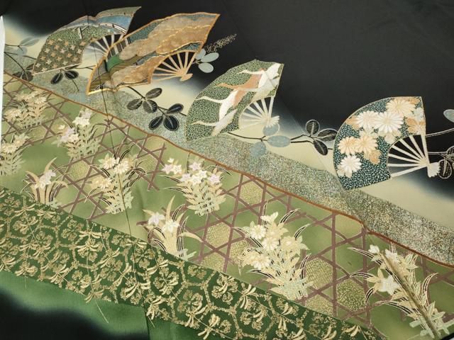 平和屋着物●豪華黒留袖　作家物　駒刺繍　扇面飛鶴草花文　暈し染め　金彩　正絹　逸品　CABI9938ut