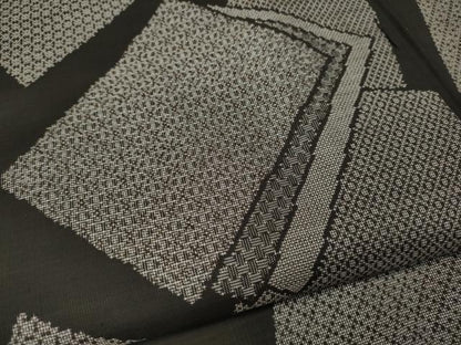 平和屋着物●本場大島紬　9マルキ　色紙重ね文　鈴乃屋扱い　正絹　逸品　CABI9942ut
