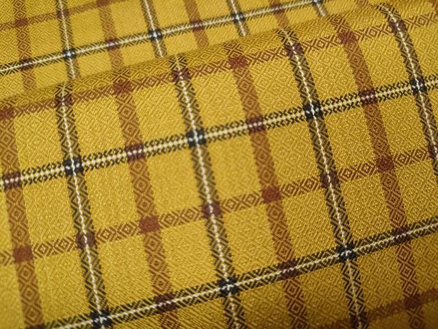 平和屋着物●本場黄八丈　まるまなこ　紬　格子柄　正絹　逸品　CABI9976ut
