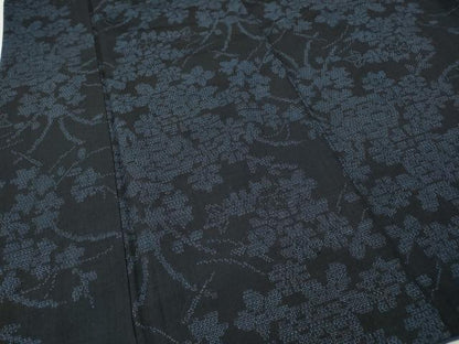平和屋着物●結城紬　100亀甲　草花文　正絹　逸品　CABI9983ut