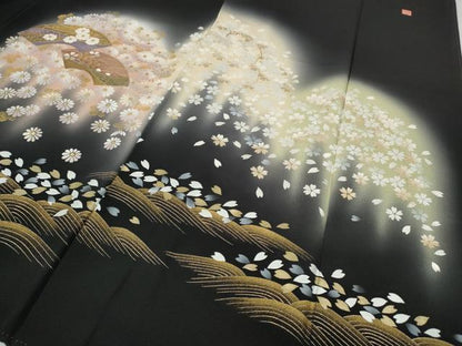 平和屋着物●豪華黒留袖　作家物　駒刺繍　地紙飛鶴花文　暈し染め　金銀彩　正絹　逸品　CABI9986ut