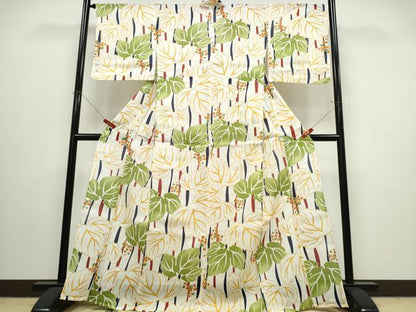 平和屋着物∴夏物　浴衣・小紋兼用　葡萄　綿麻　逸品　未使用　CABJ0057ng