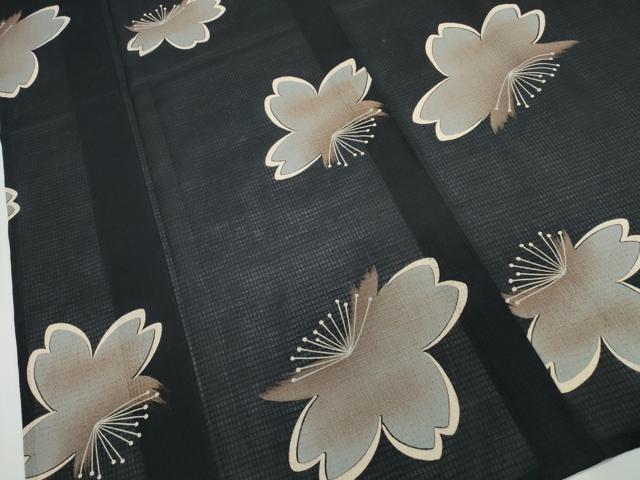 平和屋着物∴夏物　浴衣　コシノジュンコ　JUNKO KOSHINO 　綿紅梅　舞桜　黒地　綿　逸品　CABJ0226ng