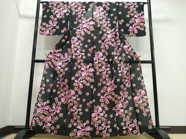 平和屋着物∴夏物　浴衣　綿紅梅　リボン　舞桜　黒地　綿　逸品　CABJ0228ng