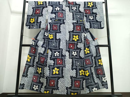 平和屋着物∴夏物　浴衣　有松鳴海絞り　色紙重ね花文　綿　逸品　CABJ0282ng