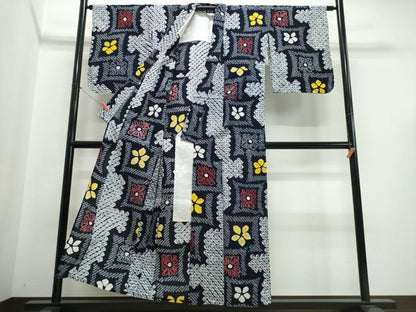 平和屋着物∴夏物　浴衣　有松鳴海絞り　色紙重ね花文　綿　逸品　CABJ0282ng