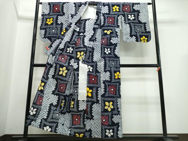平和屋着物∴夏物　浴衣　有松鳴海絞り　色紙重ね花文　綿　逸品　CABJ0282ng