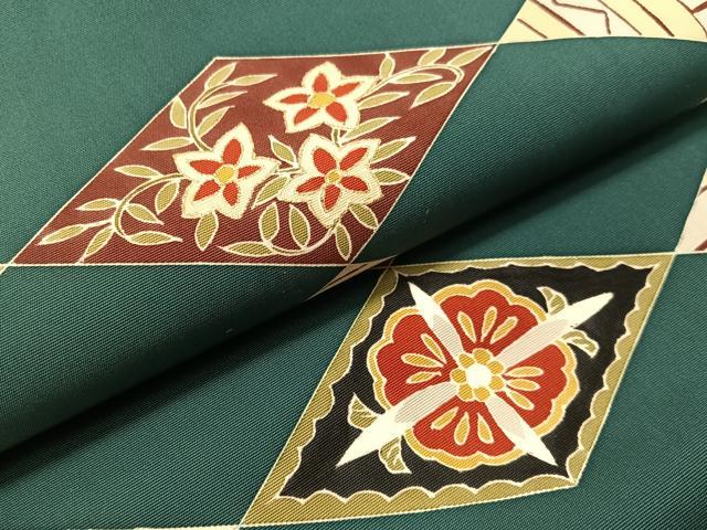 平和屋着物●塩瀬　九寸名古屋帯　菱吉祥花蝶文　金彩　正絹　逸品　CABJ0402vp