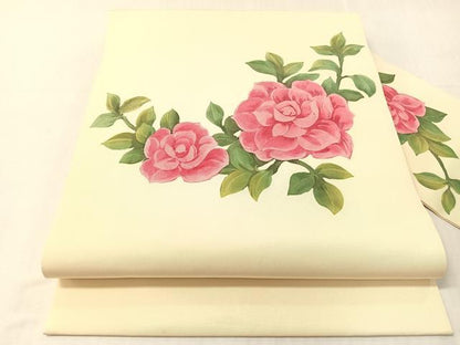 平和屋着物●塩瀬　九寸名古屋帯　ろうけつ染め　草花文　正絹　逸品　CABJ0436vp
