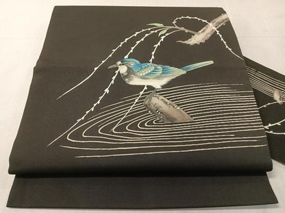 平和屋着物●塩瀬　九寸名古屋帯　手描き　休み鳥　黒地　正絹　逸品　CABJ0438vp