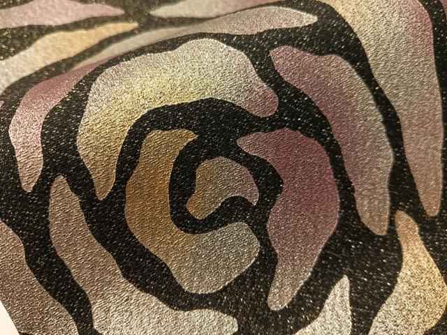 平和屋着物●日本画家　手描き作家　デザイナー　高橋威至　太鼓柄袋帯　薔薇　黒地　金通し地　正絹　逸品　CABJ0474vp