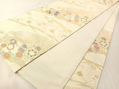 平和屋着物●六通柄袋帯　唐織　雪芝花文　金糸　鈴乃屋扱い　正絹　逸品　CABJ0484vp