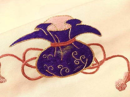 平和屋着物●総刺繍　駒刺繍　九寸名古屋帯　作家物　宝尽くし　金銀糸　正絹　逸品　CABJ0578vp