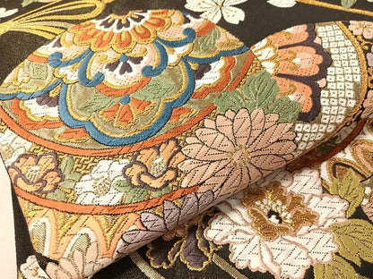 平和屋着物●六通柄袋帯　唐織　花毬文　黒地　金糸　正絹　逸品　CABJ0628vp