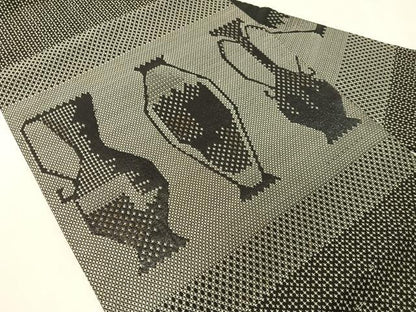 平和屋着物●九寸名古屋帯　陶器文　黒地　金銀糸　正絹　逸品　CABJ0733vp