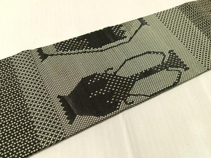 平和屋着物●九寸名古屋帯　陶器文　黒地　金銀糸　正絹　逸品　CABJ0733vp