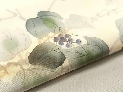 平和屋着物●塩瀬　九寸名古屋帯　作家物　手描き　葡萄蔦の葉文　金彩　やまと誂製　正絹　逸品　CABJ0741vp