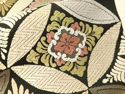 平和屋着物●六通柄袋帯　唐織　七宝花文　黒地　金糸　正絹　逸品　未使用　CABJ0763vp