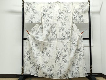 平和屋着物＊夏物　紗紬　枝木の実　正絹　逸品　CABJ0840th