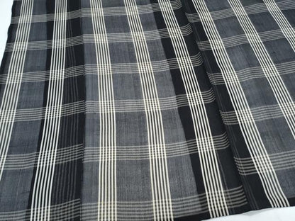 平和屋着物＊夏物　お召　紗　格子文　黒地　正絹　逸品　CABJ0953th