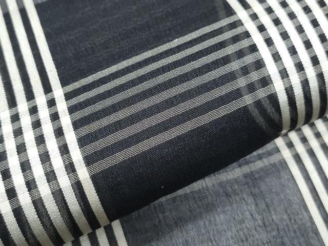 平和屋着物＊夏物　お召　紗　格子文　黒地　正絹　逸品　CABJ0953th