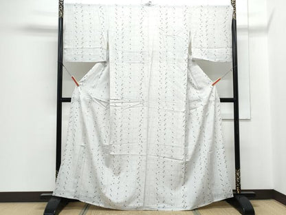 平和屋着物＊夏物　小紋　絽　市松舞花文　正絹　逸品　CABJ1030th