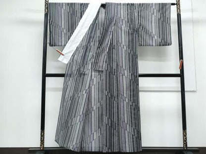 平和屋着物＊夏物　小紋　絽　変わり縞　黒地　洗える着物　CABJ1117th