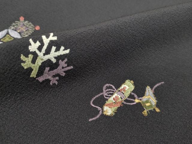平和屋着物●付下げ　反物　総刺繍　宝尽くし　紫黒色　金糸　丹後ちりめん　着尺　逸品　未使用　CABJ1407ju