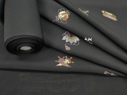 平和屋着物●付下げ　反物　総刺繍　宝尽くし　紫黒色　金糸　丹後ちりめん　着尺　逸品　未使用　CABJ1407ju