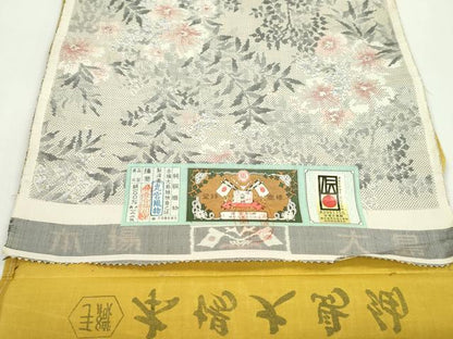 平和屋着物●本場大島紬　反物　白大島　9マルキ　総絣　草花文　丸宮織物謹製　証紙付き　着尺　逸品　未使用　CABJ1424ju