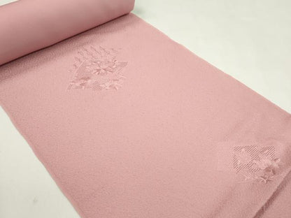 平和屋着物●中国三大刺繍　スワトウ刺繍　総刺繍　付下げ　反物　松皮菱花文　紅梅色　八掛・証紙付き　着尺　逸品　未使用　CABJ1446ju