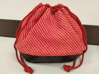 平和屋着物▼夏物　和装小物　和装バッグ　籠巾着まとめて５点　浴衣　縮緬　桜　姉さん人形柄　絞り　亀甲吉祥花文など　逸品　CABJ1490ju