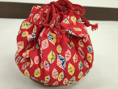 平和屋着物▼夏物　和装小物　和装バッグ　籠巾着まとめて５点　浴衣　縮緬　辻ヶ花　草花文　絞りなど　金彩　逸品　CABJ1493ju