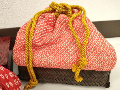 平和屋着物▼夏物　和装小物　和装バッグ　籠巾着まとめて５点　浴衣　縮緬　糸巻き鈴文　紗綾形草花地紋など　逸品　CABJ1494ju