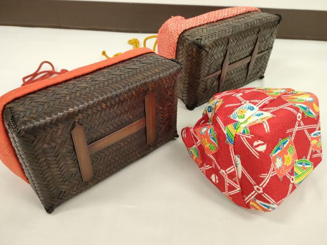 平和屋着物▼夏物　和装小物　和装バッグ　籠巾着まとめて５点　浴衣　縮緬　糸巻き鈴文　紗綾形草花地紋など　逸品　CABJ1494ju