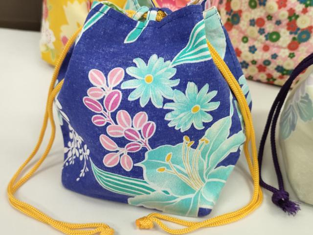 平和屋着物▼和装小物　和装バッグ　巾着まとめて５点　浴衣　うさぎ　花唐草　リバーシブル　綿　逸品　CABJ1505ju