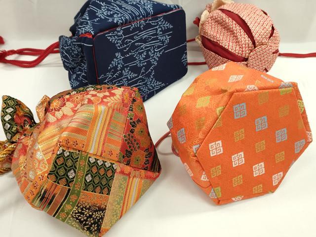 平和屋着物▼和装小物 和装バッグ 巾着まとめて５点 切嵌吉祥花文 枝花文 金襴 絞り 金銀糸 袴 浴衣 逸品 CABJ1541ju