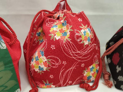 平和屋着物▼和装小物　和装バッグ　巾着まとめて５点　露芝兎文　紫陽花　縮緬　紬地　浴衣　未使用あり　逸品　CABJ1575ju