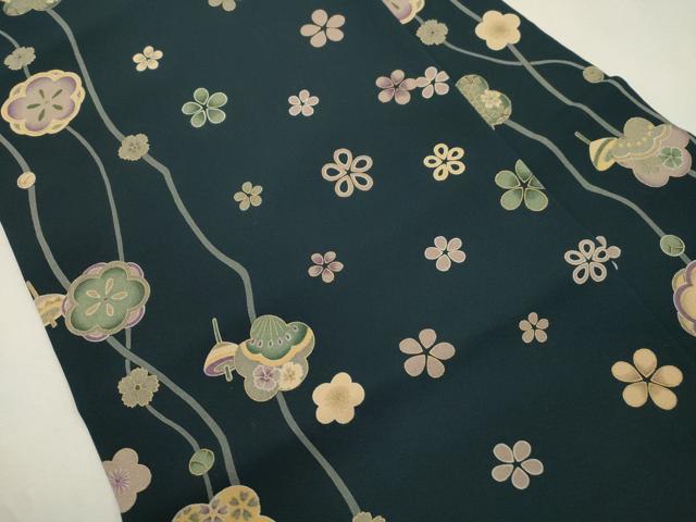 平和屋着物●全通柄九寸名古屋帯　独楽　舞梅文　金彩　正絹　逸品　CABJ2195dy